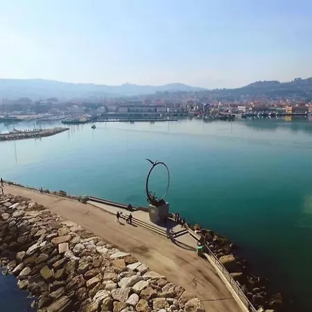 Exclusive A Due Passi Dal Mare Posto Auto