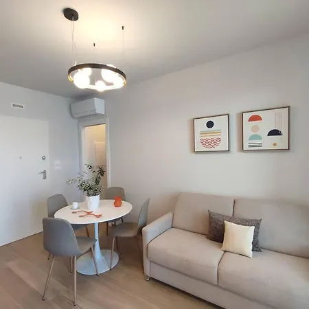 Exclusive A Due Passi Dal Mare Posto Auto 圣贝内代托-德尔特龙托